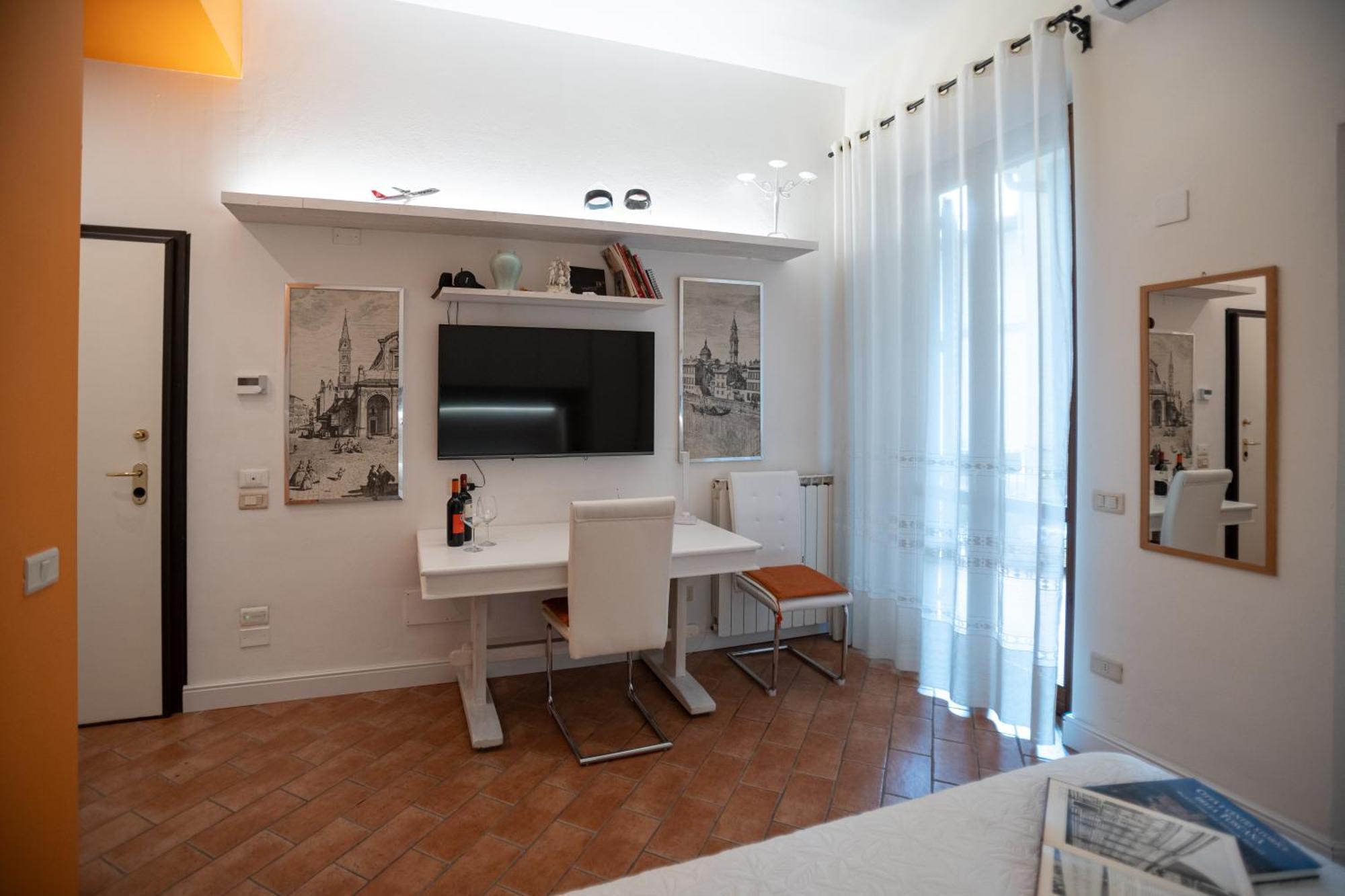 Indipendent Studio Apartment With Terrace - Parking Florencie Exteriér fotografie
